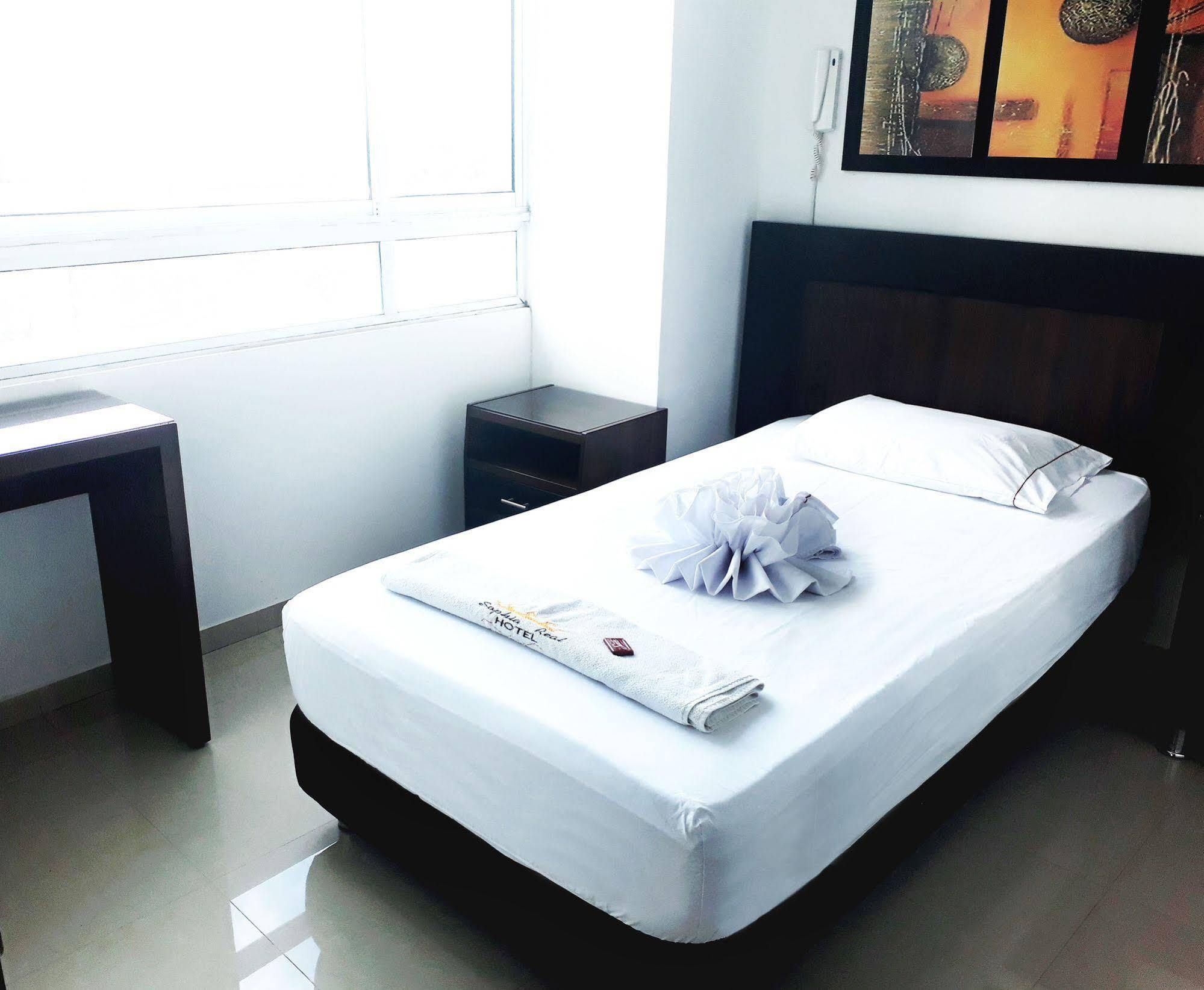 Hotel Sophia Real Yopal Bagian luar foto